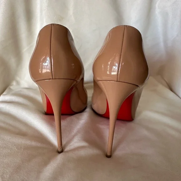 CHRISTIAN LOUBOUTIN PIGALLE HEELS SIZE 39 - Picture 2 of 14